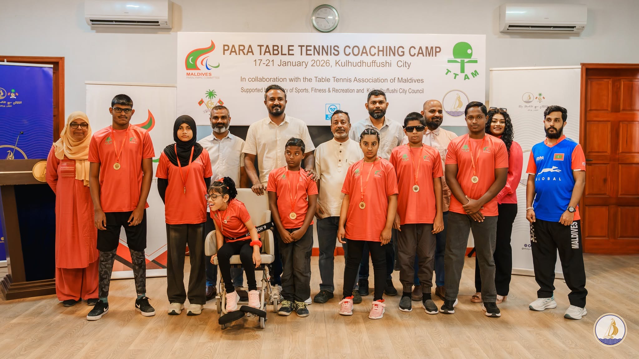 Athletes and officials at the Para Table Tennis Coaching Camp closing ceremony in Kulhudhuffushi.